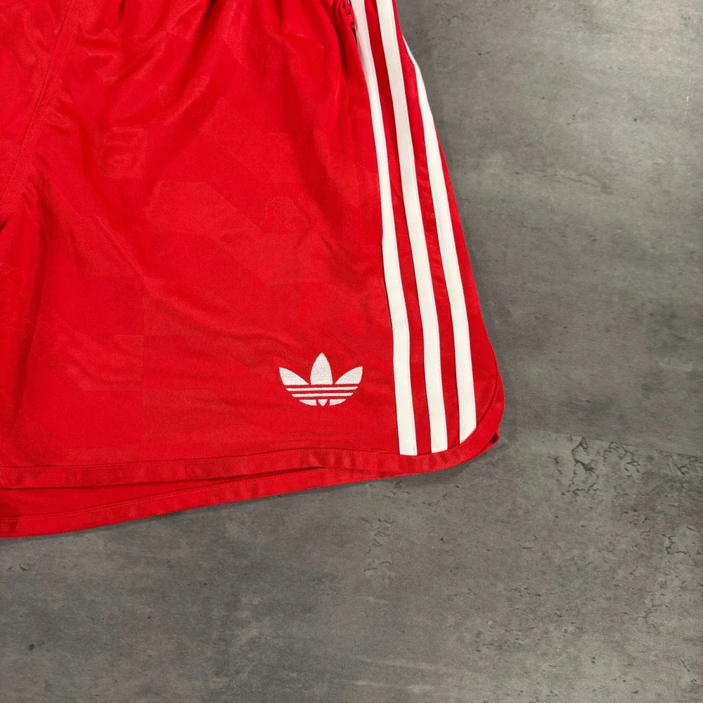Adidas Shorts Mens M 5